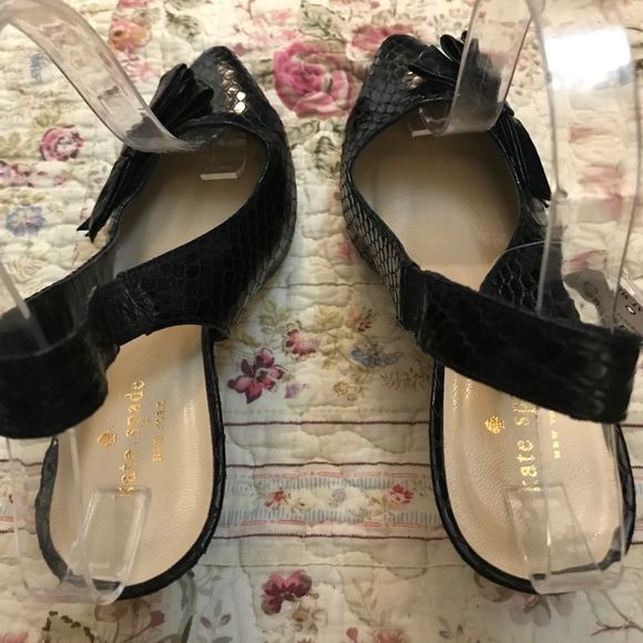 NWT $120 kate spade | Slingback Leather Heels With Bows in Black | Size 8B - Picture 9 of 14